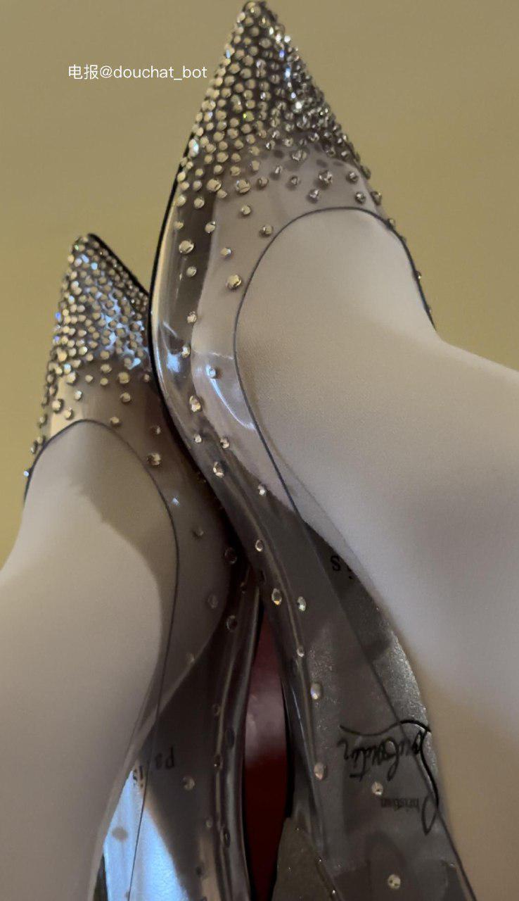 保守的二舅妈 2024-06-27 15:40:45 截止2024-7-17日铁粉空间照片资源 81p 第58张