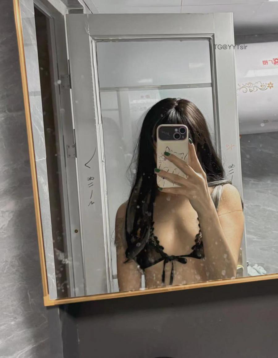 没有sense 2024-07-12 16:23:41 我觉得这个时候 你该想我了🙂↔️ 第4张