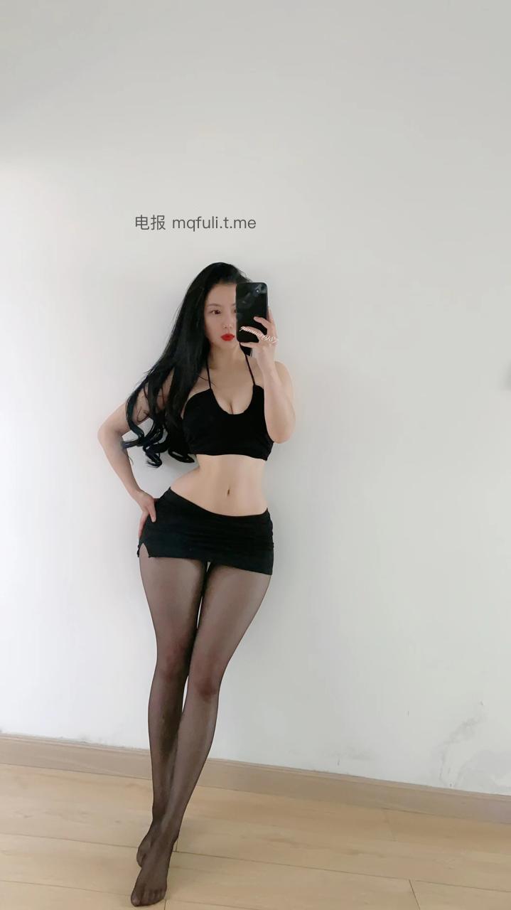 俏妞qiaoniuTT 2024-07-28 03:48:39 把好看的都给你们了 俏妞qiaoniuT 俏妞 第1张