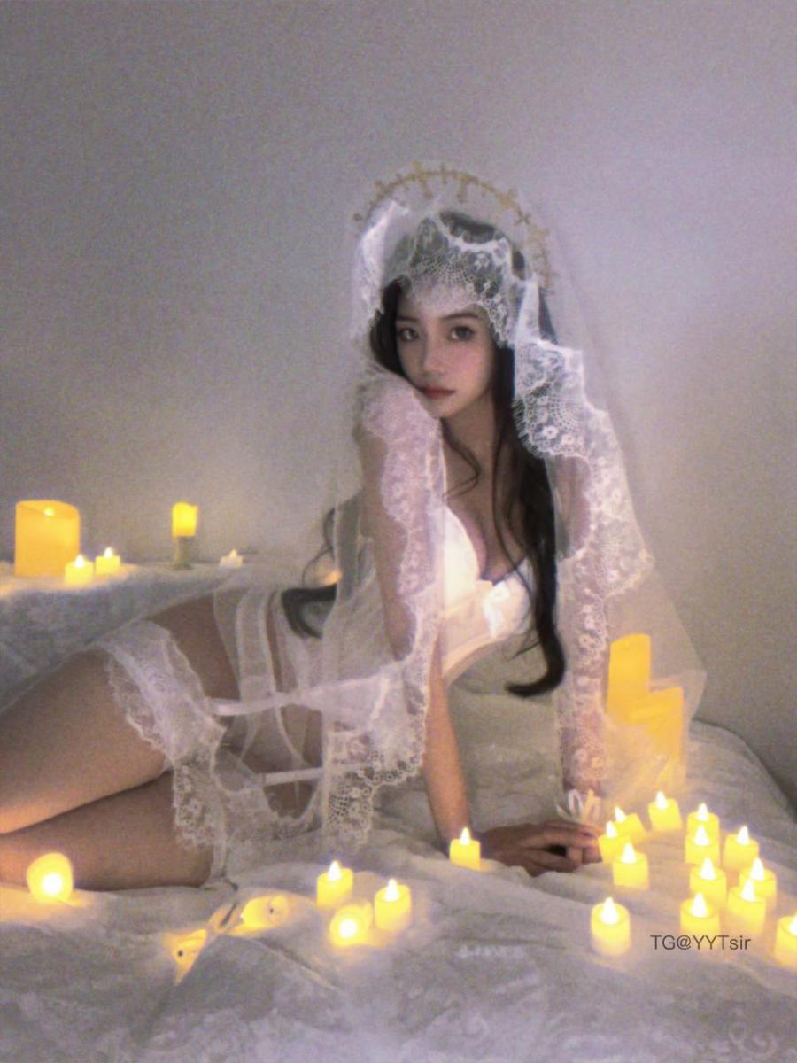 纪念小小V 2024-08-01 11:28:57 婚纱白丝主题系列 第12张