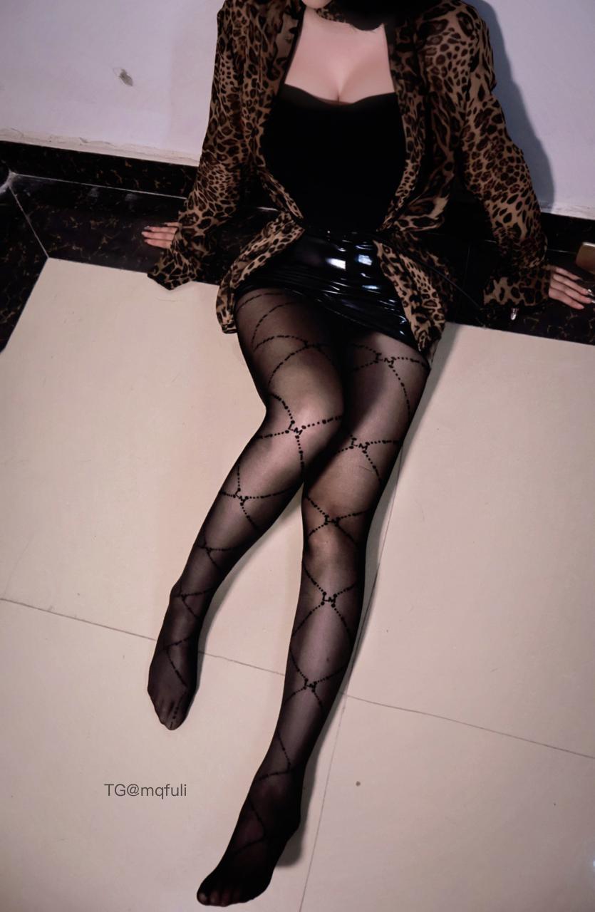 六六小阿姨 2024-08-28 14:12:35 豹纹黑丝系列🌹走廊 楼梯间 第12张