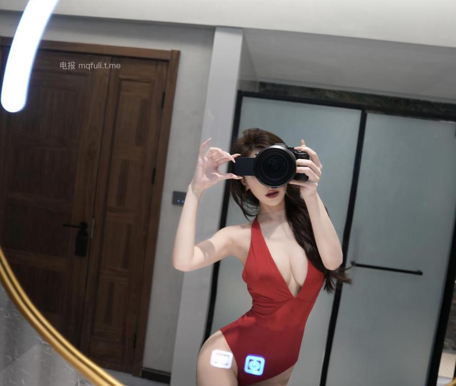 我才是岚岚 2024-08-29 13:12:45 这样的我，宝贝们，喜欢嘛👅