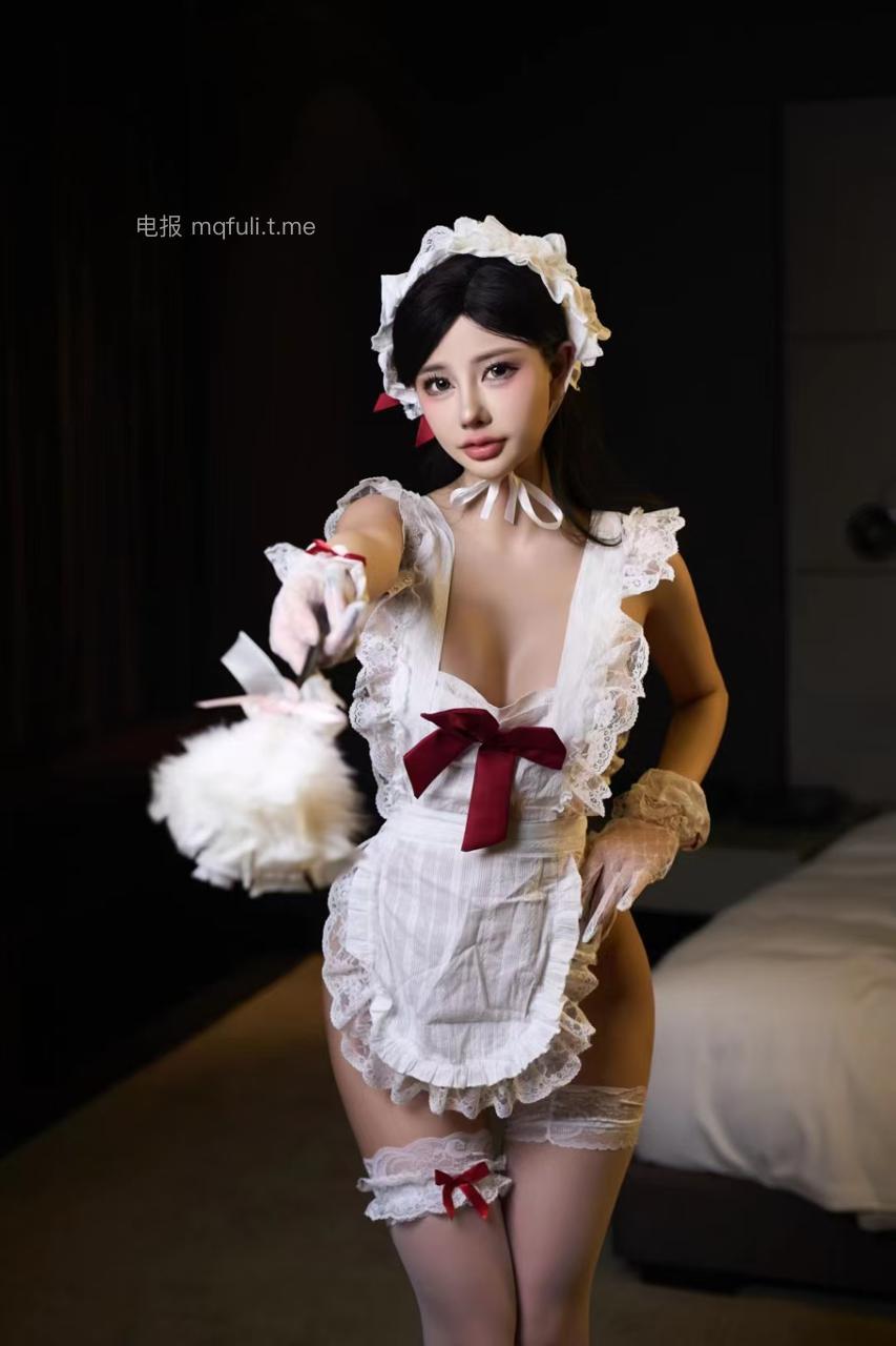 炸蛋boom 2024-08-07 17:08:41 女仆装真的吸引眼球了 Q版御姐 第1张