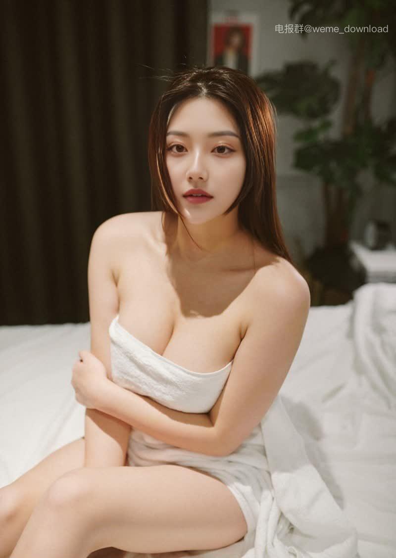 凡妮莎 2024-09-09 00:41:20 透视装😍肉隐若现 第2张