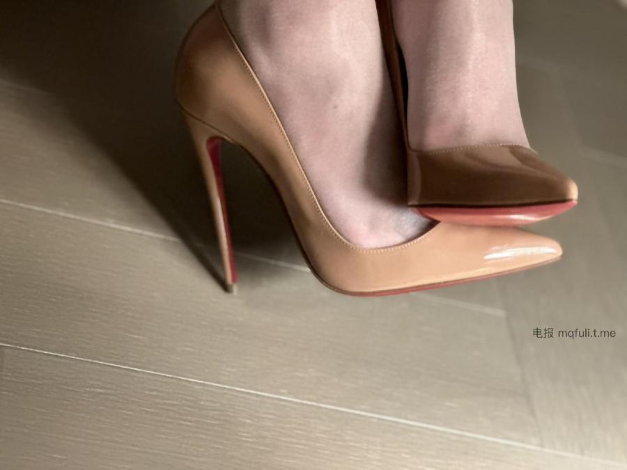 保守的二舅妈 2024-09-08 00:09:02 截止2024-09-08日铁粉空间照片资源 98p 第29张