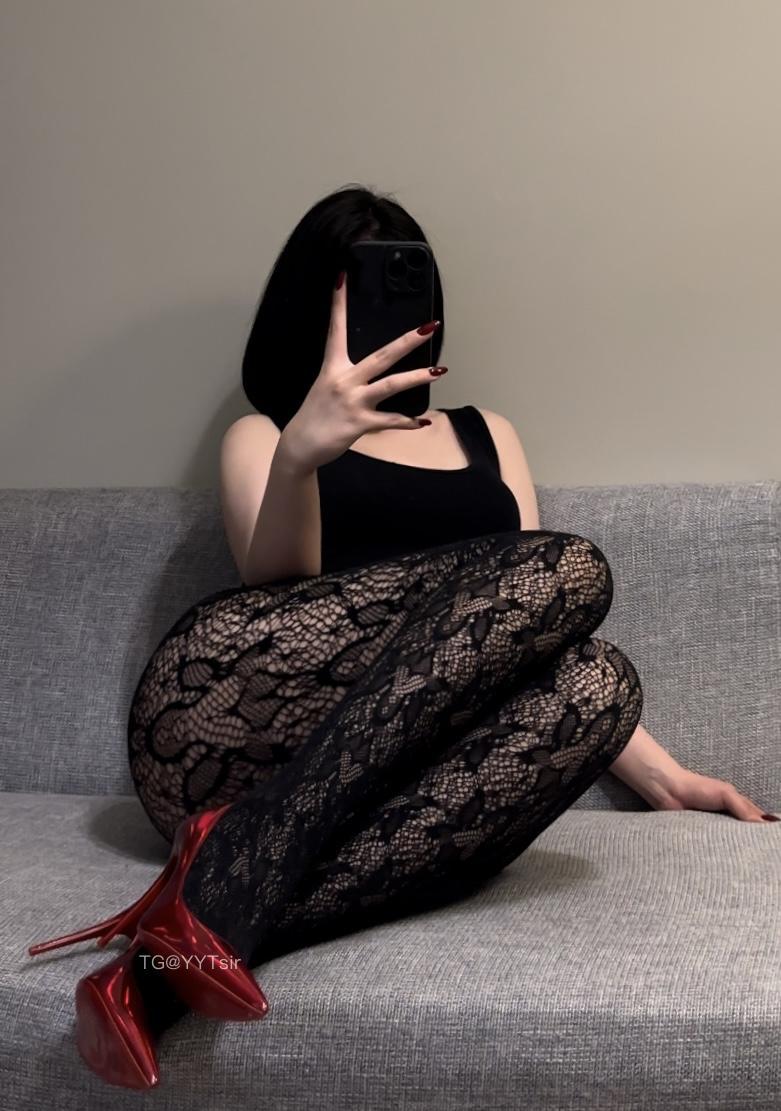 保守的二舅妈 2024-09-08 00:09:02 截止2024-09-08日铁粉空间照片资源 98p 第50张