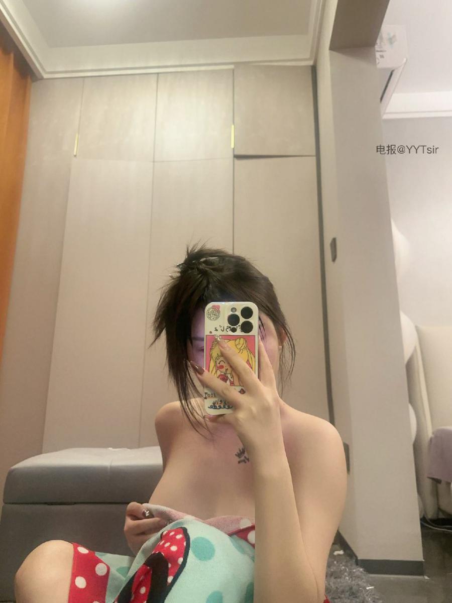 柯多多的小日子 2024-10-16 21:15:06 若隐若现就是要让你看完无法自拔 第1张