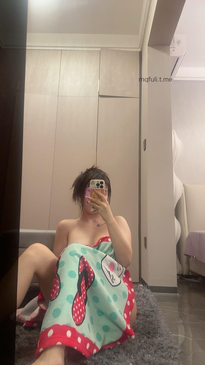 柯多多的小日子 2024-10-16 21:15:06 若隐若现就是要让你看完无法自拔 第4张