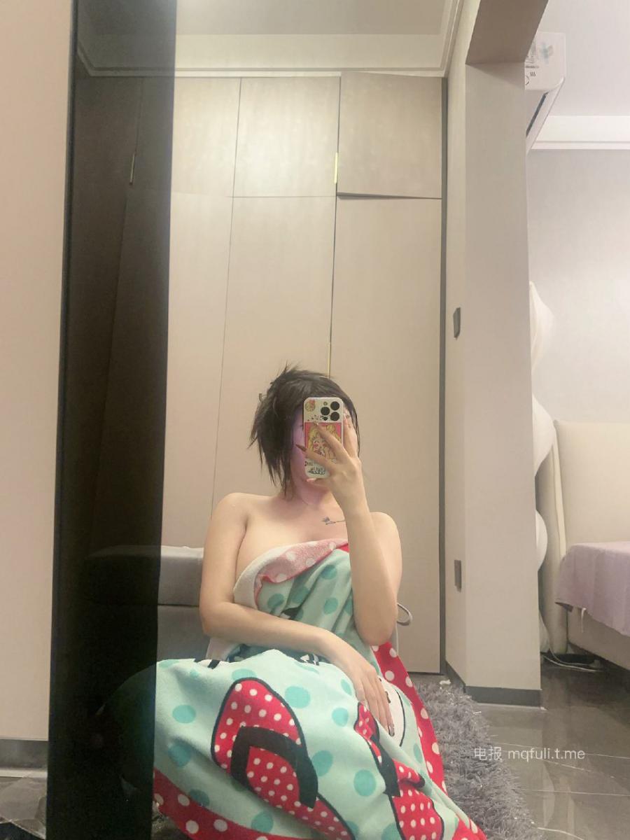 柯多多的小日子 2024-10-16 21:15:06 若隐若现就是要让你看完无法自拔 第3张