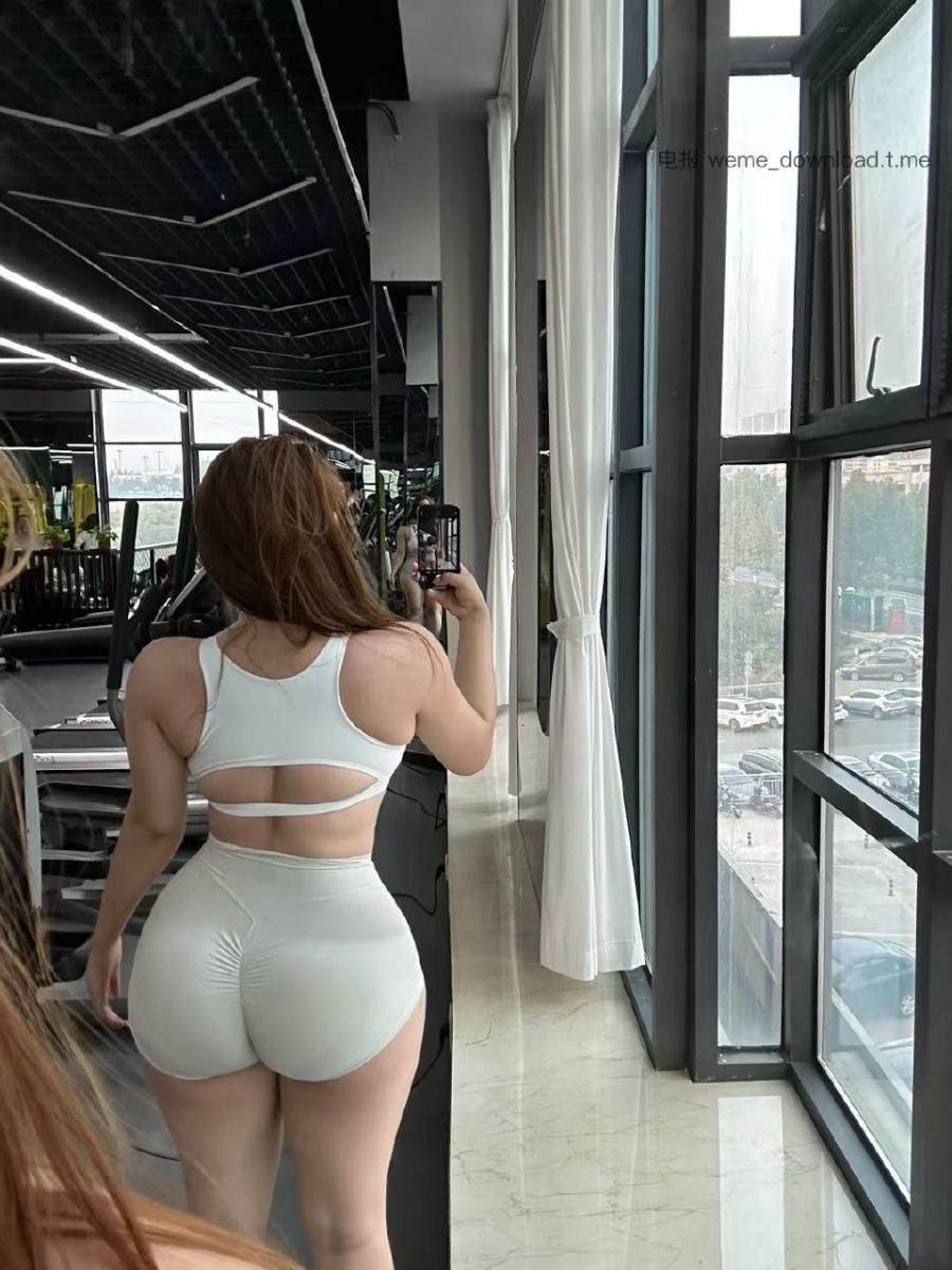 lelepigbaby 2024-10-29 14:15:08 今天不握你手 我要去握哑铃 第3张