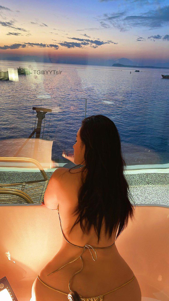 水蜜桃米米 2024-10-30 00:19:20 铁粉专享贴 依旧是精彩丰富的 第4张