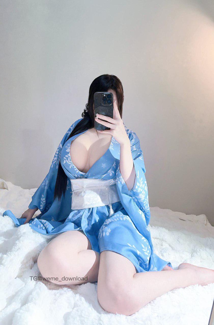 是小爱老师 2024-10-17 21:03:25 铁粉帖 🥛🐻呼之欲出😍，敲有弹性