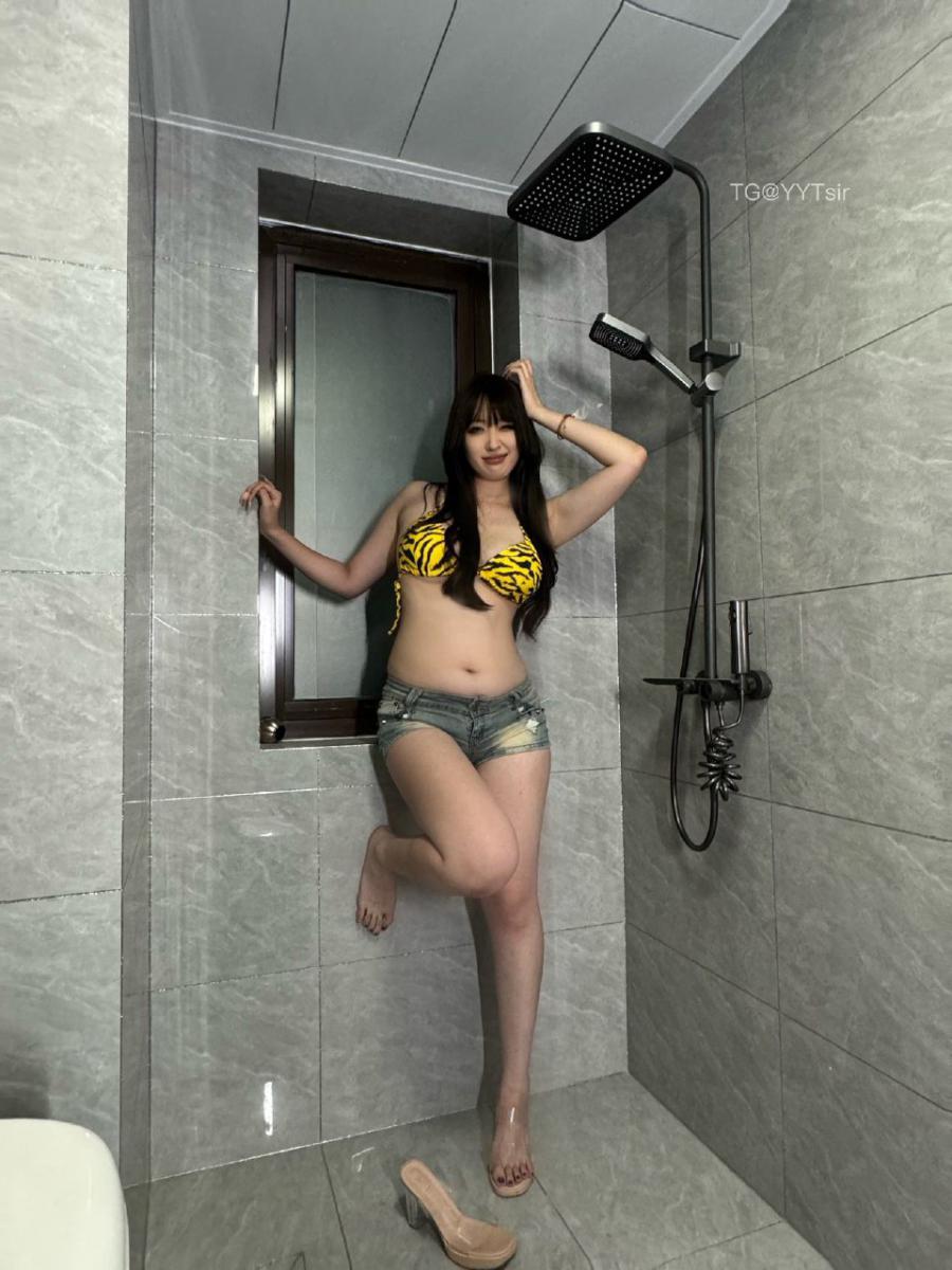 壮壮姐姐 2024-10-12 12:44:17 这个系列 号称大饱眼福～👀