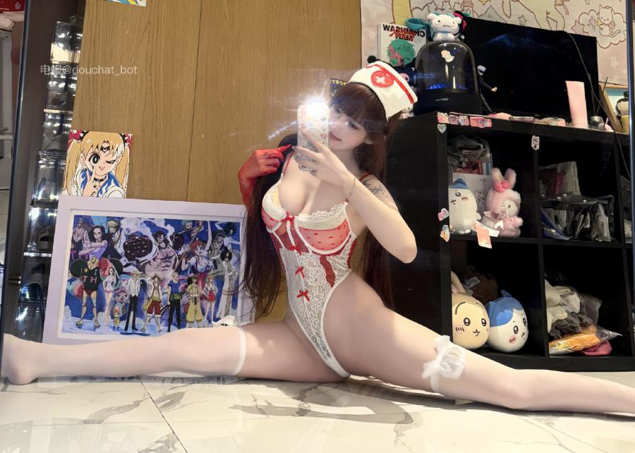 超蓝布罗莉 2024-11-07 02:48:50 有史以来最大尺❤️一字马🐎完全遮不住 第3张