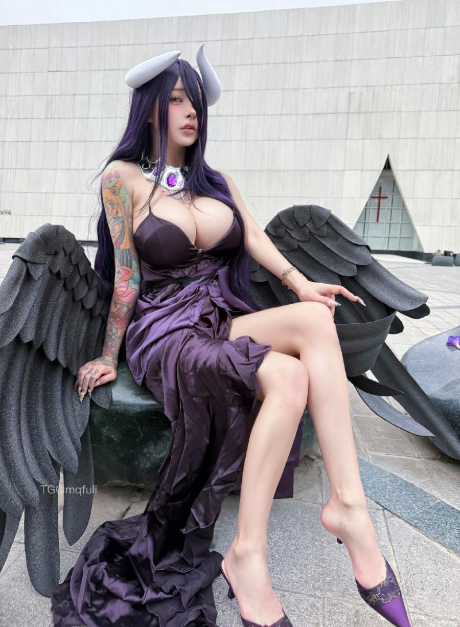 希希Gina 2024-11-03 21:23:33 性感完美身材➕紫色天使 照片 辣肉肉Gina 第4张