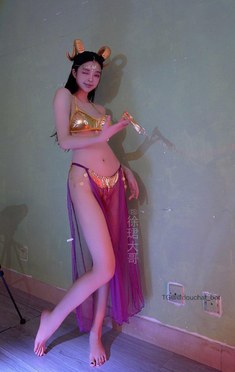 徐珺 2024-11-02 15:15:48 铁粉专享贴 大图x1⃣️2⃣️ 徐珺大哥 第5张