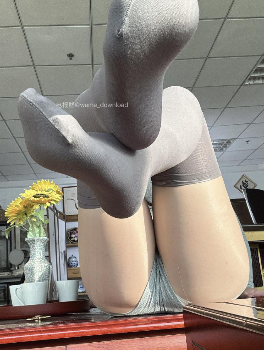 杨晚柠 2024-11-22 13:37:14 开不了口 却又想你听到