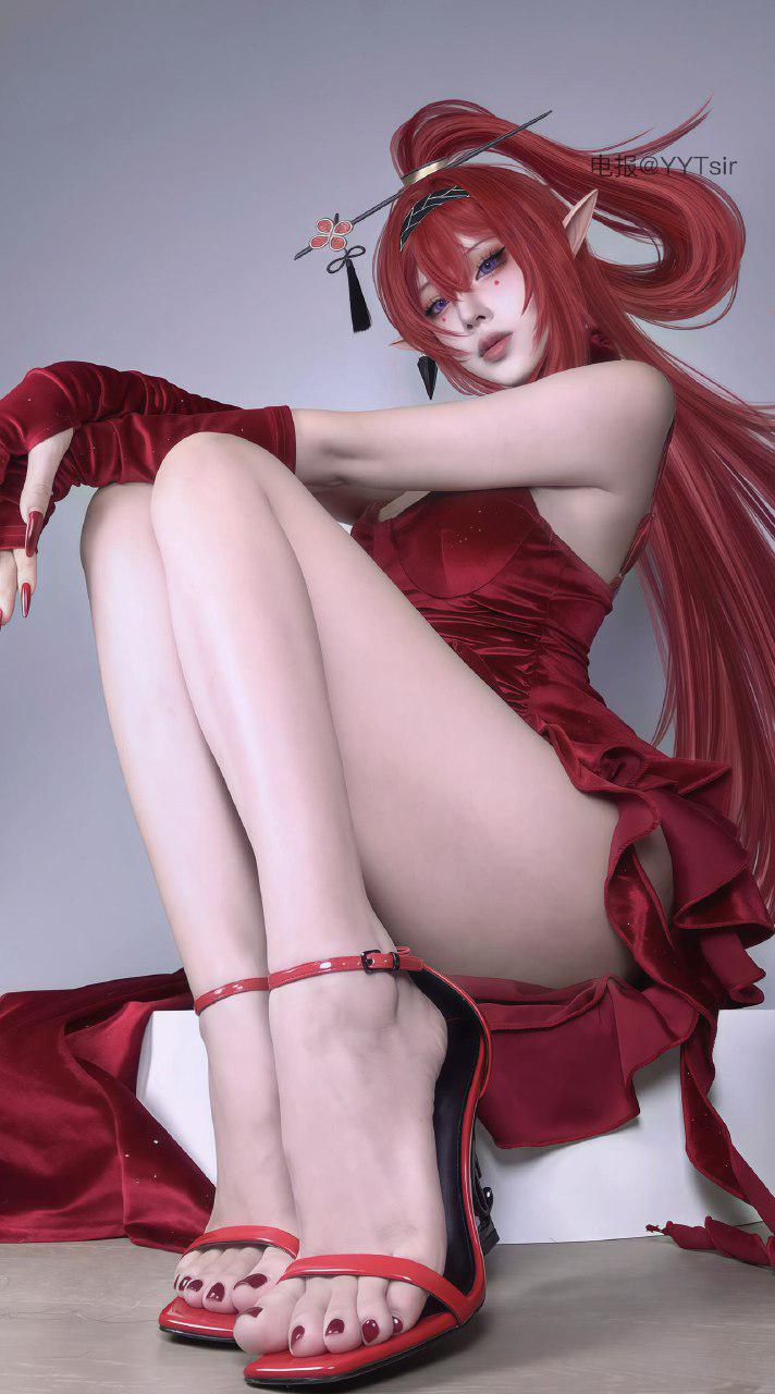 章鱼小童谣 2024-12-26 18:04:12 这种显身材的裙裙 必须拿来出吟霖的私设 第4张