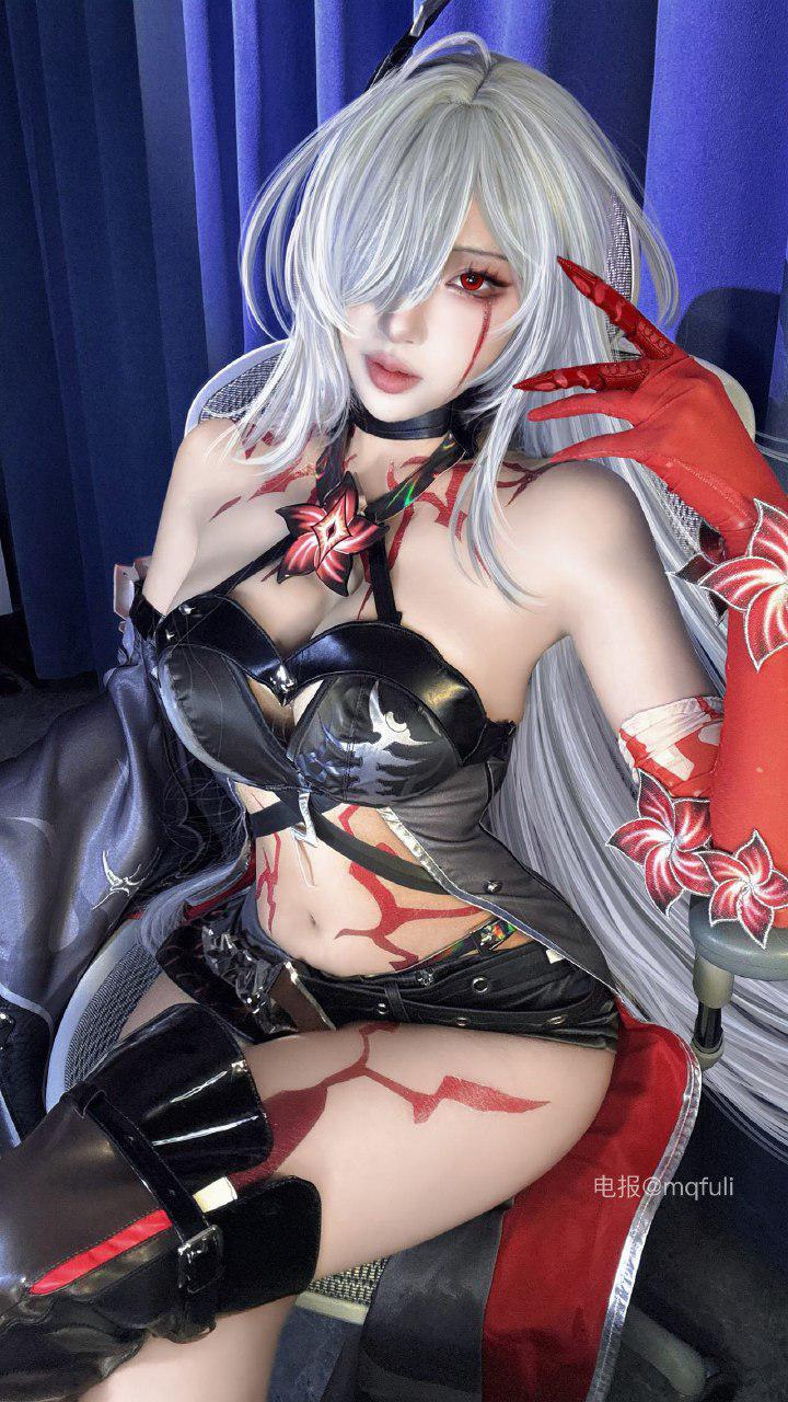 章鱼小童谣 2024-12-22 19:19:02 黄泉 女人中的女人 第2张