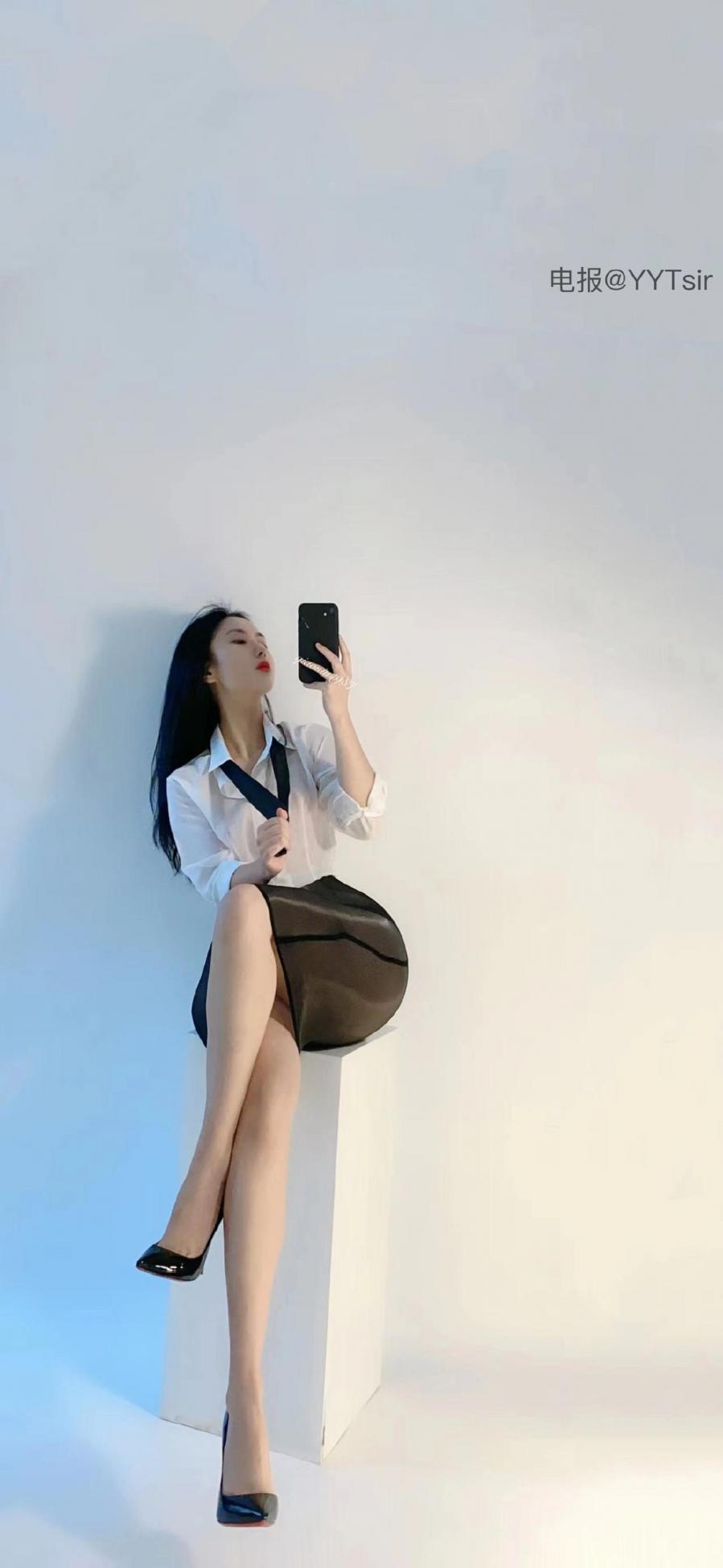 俏妞qiaoniuTT 2025-01-08 21:06:29 黑色旗袍+白色衬衫双套合璧 第7张 俏妞qiaoniuTT 2025-01-08 21:06:29 黑色旗袍+白色衬衫双套合璧 第7张