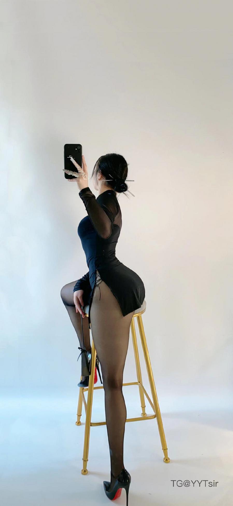 俏妞qiaoniuTT 2025-01-08 21:06:29 黑色旗袍+白色衬衫双套合璧 第21张 俏妞qiaoniuTT 2025-01-08 21:06:29 黑色旗袍+白色衬衫双套合璧 第21张