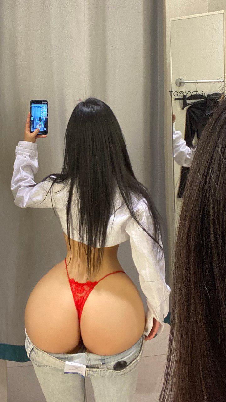 俏妞qiaoniuTT 2025-01-02 23:07:11 充分诠释了我后侧的完美曲线 第10张