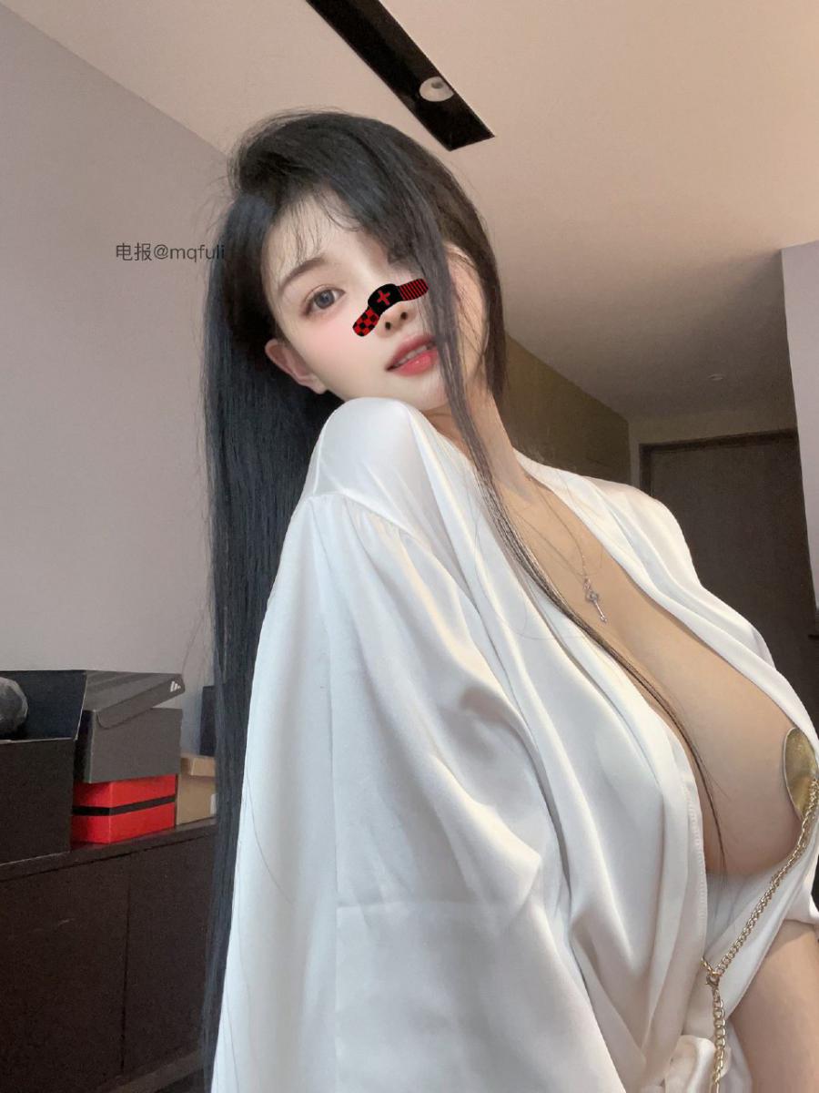 我是ou 2025-01-05 01:57:52 性感黑丝美腿👙可不是闹着玩儿的 第19张
