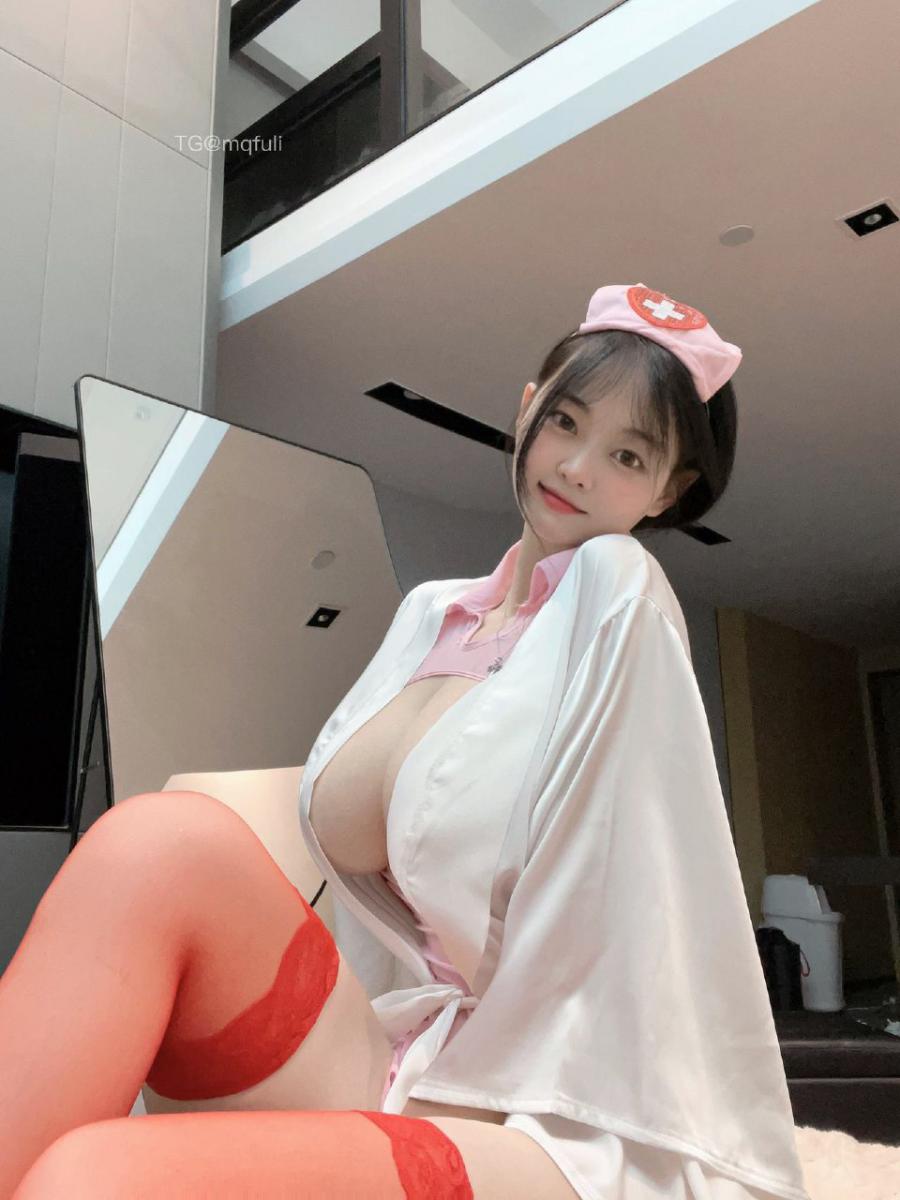 我是ou 2025-01-05 01:57:52 性感黑丝美腿👙可不是闹着玩儿的 第17张