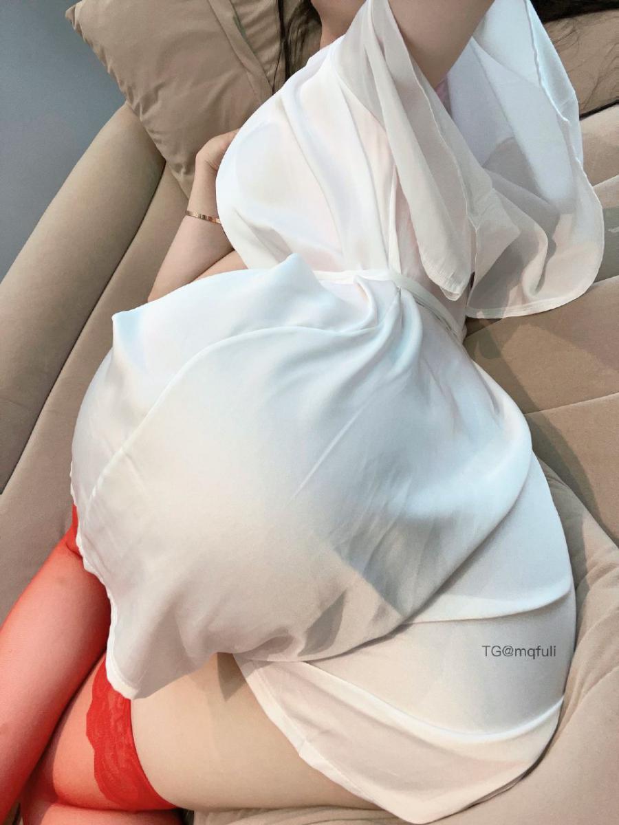 我是ou 2025-01-05 01:57:52 性感黑丝美腿👙可不是闹着玩儿的 第30张