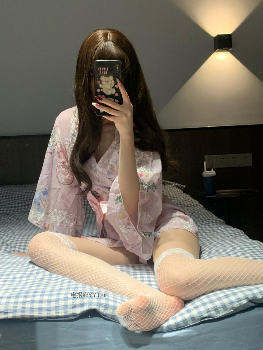 林扣弦 2025-02-09 15:31:24 蕾丝丁字☺️这组真的是辣到眼睛流泪 第4张