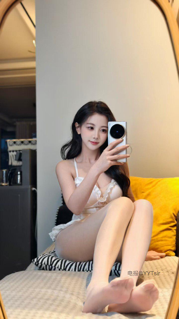 刘二萌 2025-02-23 15:44:03 很有味道🥰心血大作:《玉女心经》