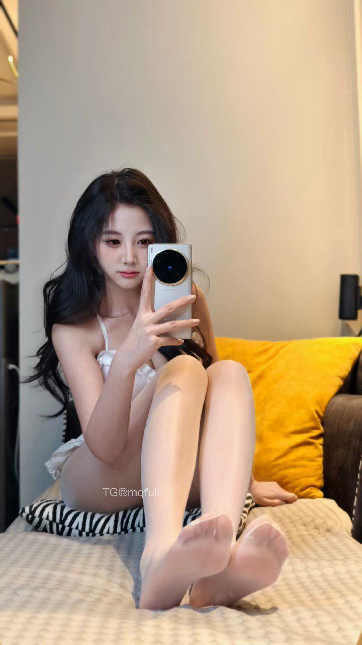 刘二萌 2025-02-23 15:44:03 很有味道🥰心血大作:《玉女心经》