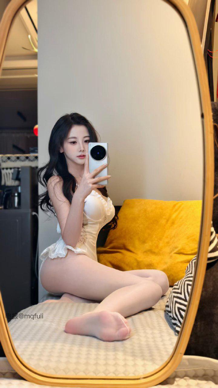 刘二萌 2025-02-23 15:44:03 很有味道🥰心血大作:《玉女心经》