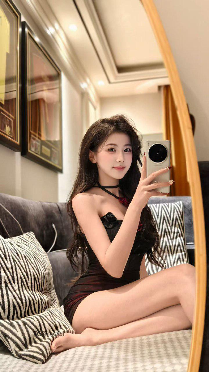 刘二萌 2025-02-10 21:38:39 玫瑰雾沙包臀裙👙简直无敌 第9张