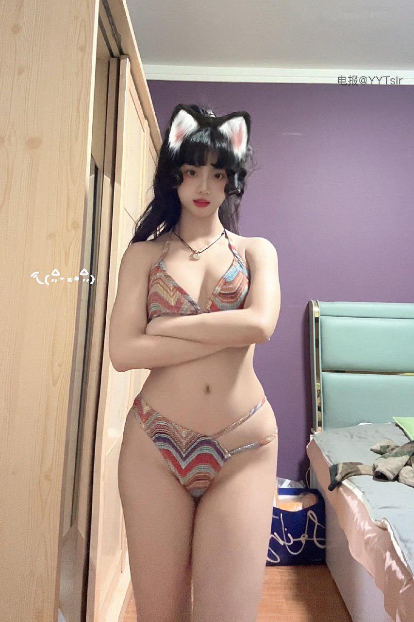 火楽 2025-03-19 05:19:53 御姐近距离拍摄 第1张