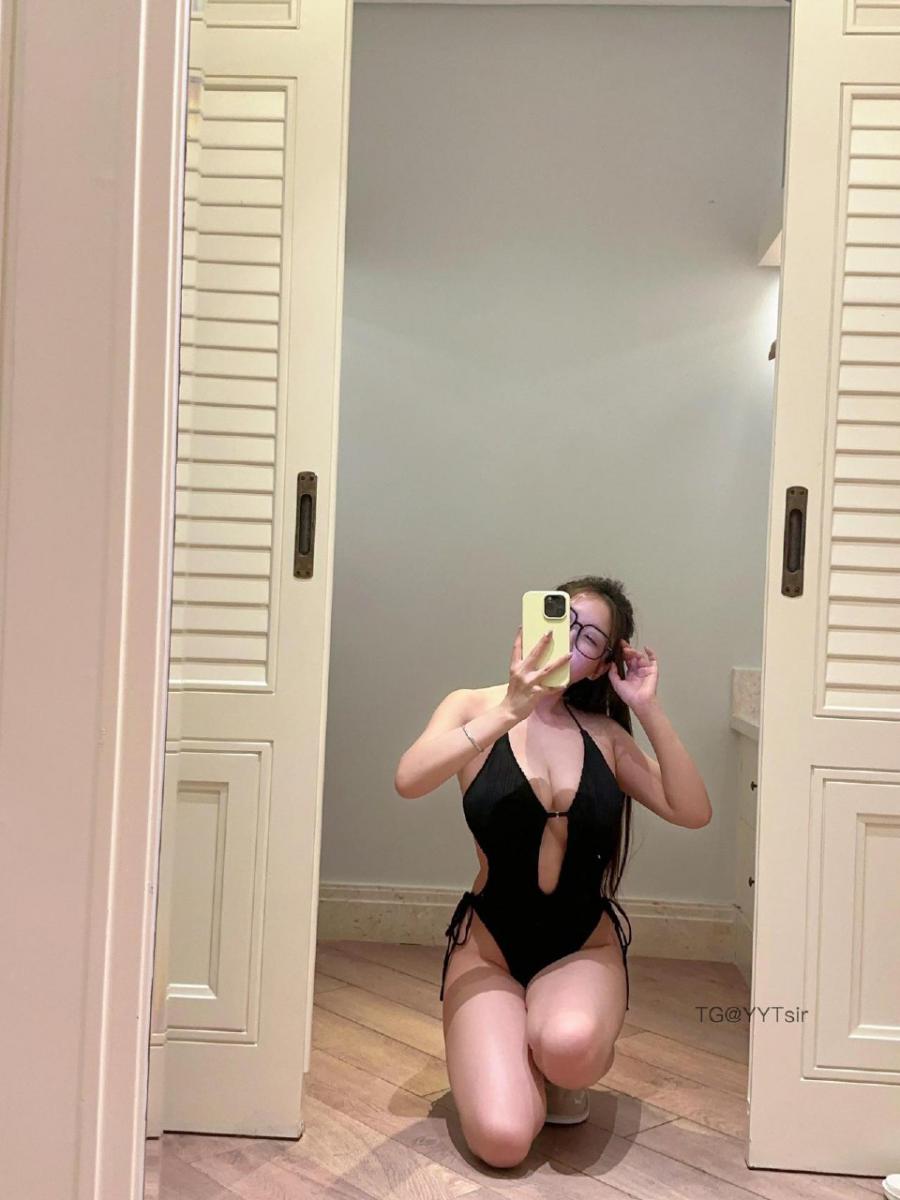 兔宝妮 2025-04-16 14:05:54 付费贴 精彩绝伦酒店浴缸🛁➕对镜系列 兔宝妮to 第24张