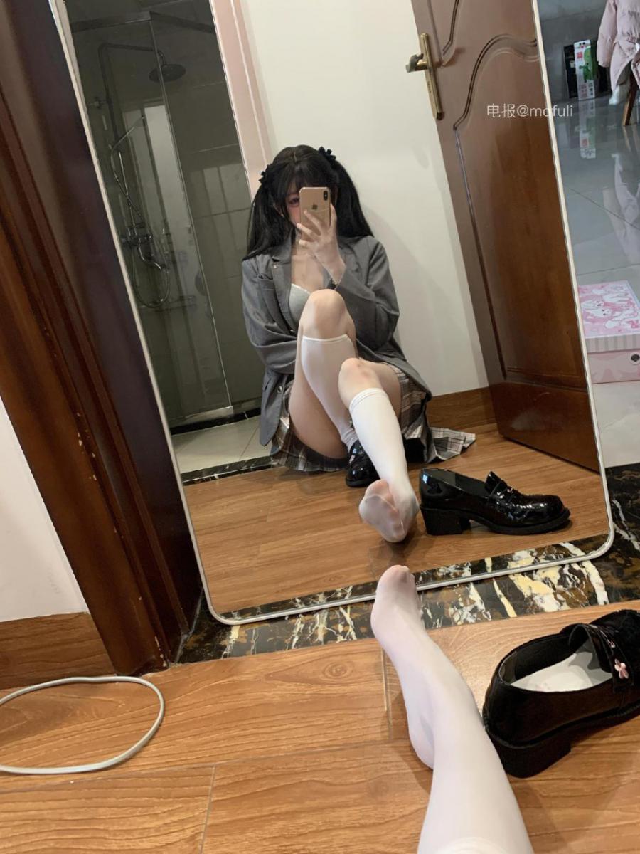 是只小甜宠 2025-04-30 16:45:21 jk小甜宠🥹又纯又欲的的宝贝 照片 第14张