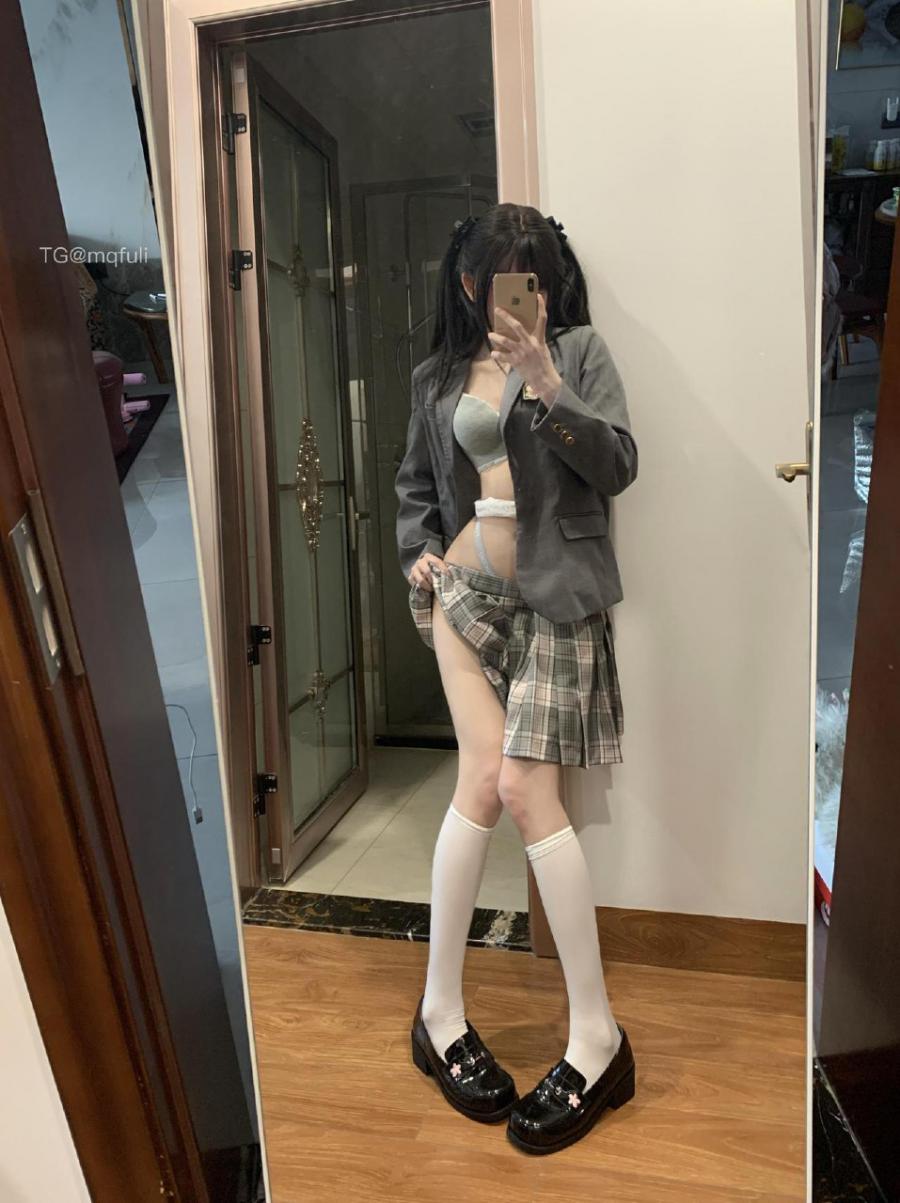 是只小甜宠 2025-04-30 16:45:21 jk小甜宠🥹又纯又欲的的宝贝 照片 第15张