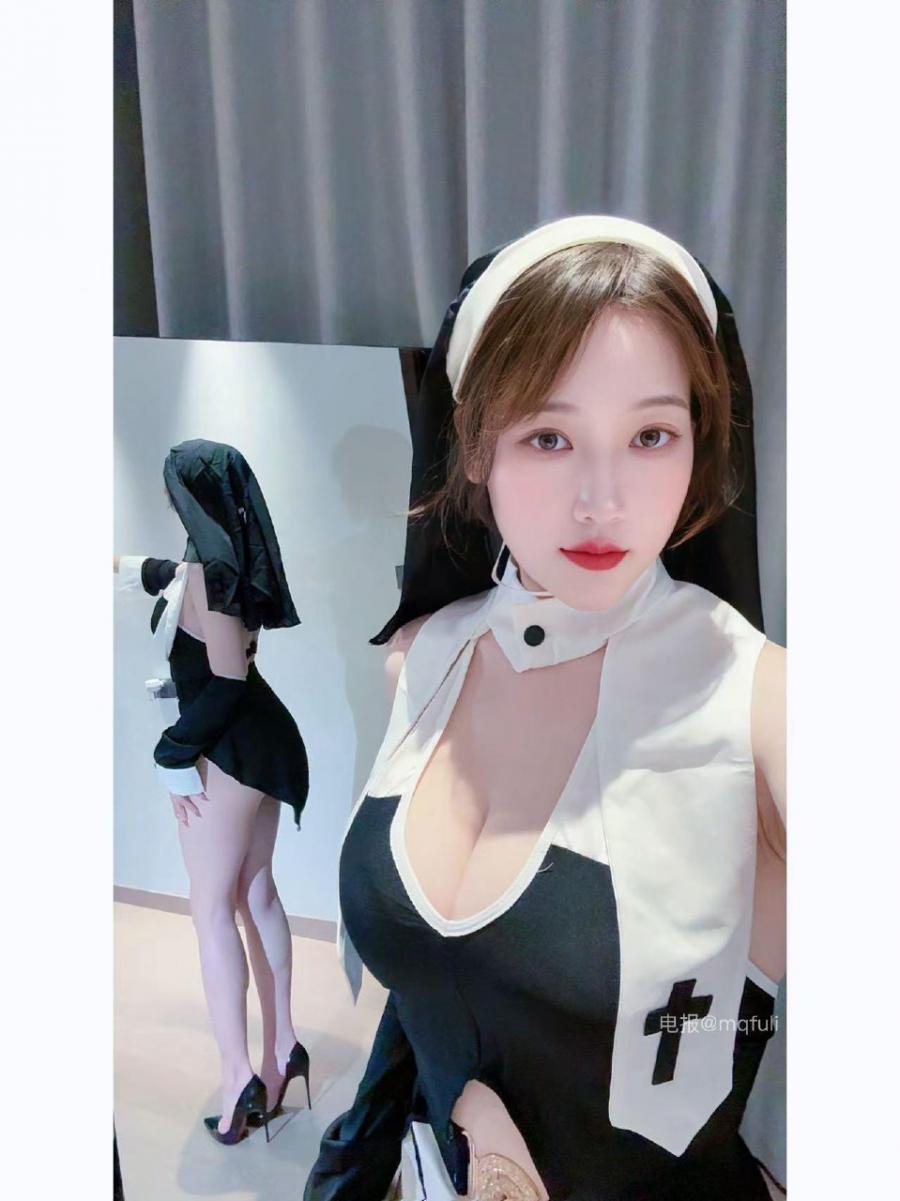 可可西yyy 2025-05-07 05:54:27 修女的独家秘密🥹 可可西 第2张