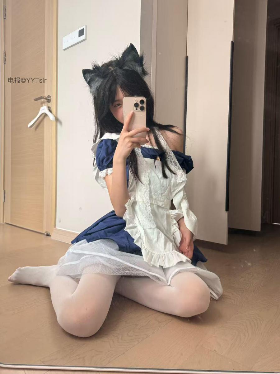 一只香 2025-05-08 16:39:17 乖乖女的私下神秘日常 连体情趣服饰👙图片⑧
