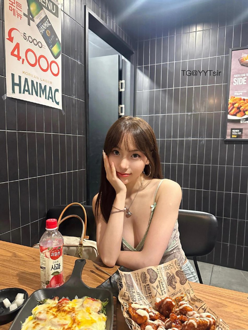 草莓🍓 2025-05-27 00:09:42 🍁照片