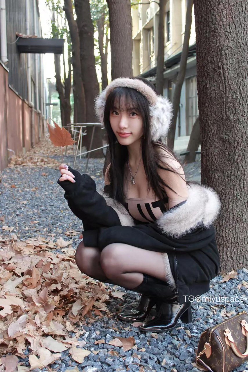草莓🍓 2025-05-27 00:09:42 🍁照片