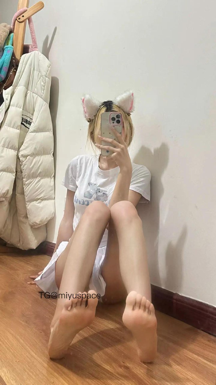小柴不吃辣 2025-05-26 01:33:29 美丽动人的我