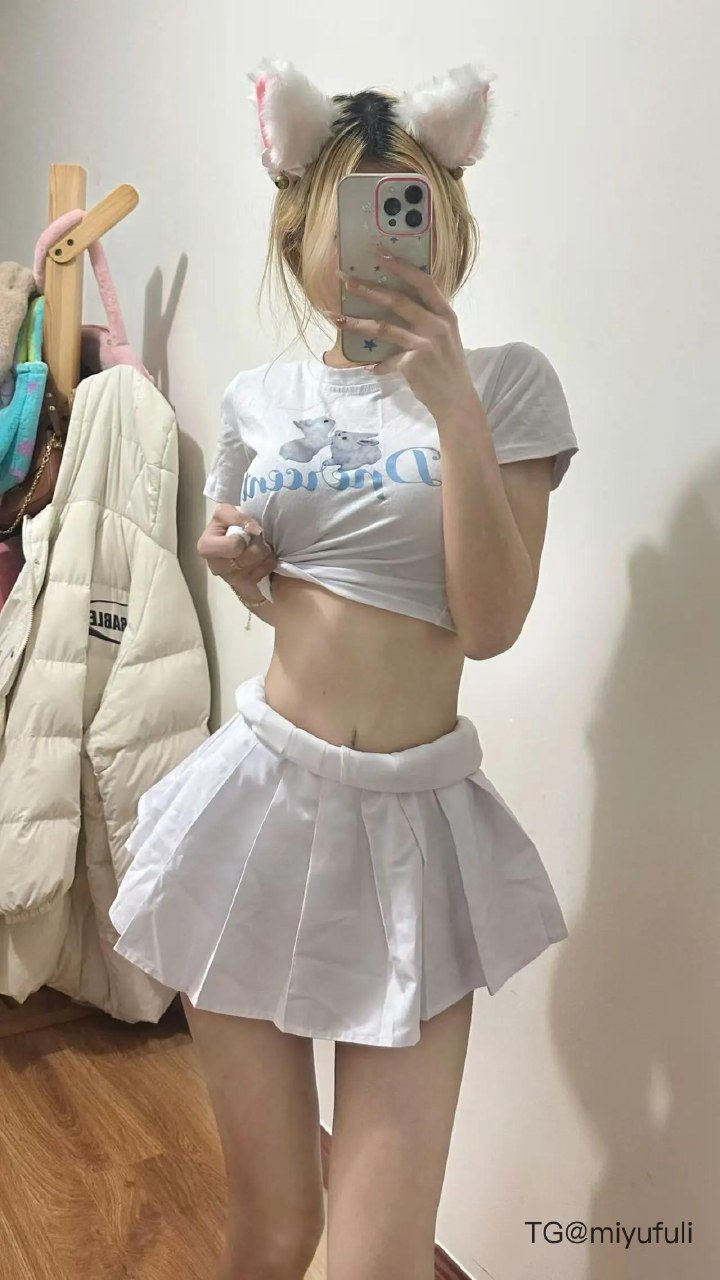 小柴不吃辣 2025-05-26 01:33:29 美丽动人的我