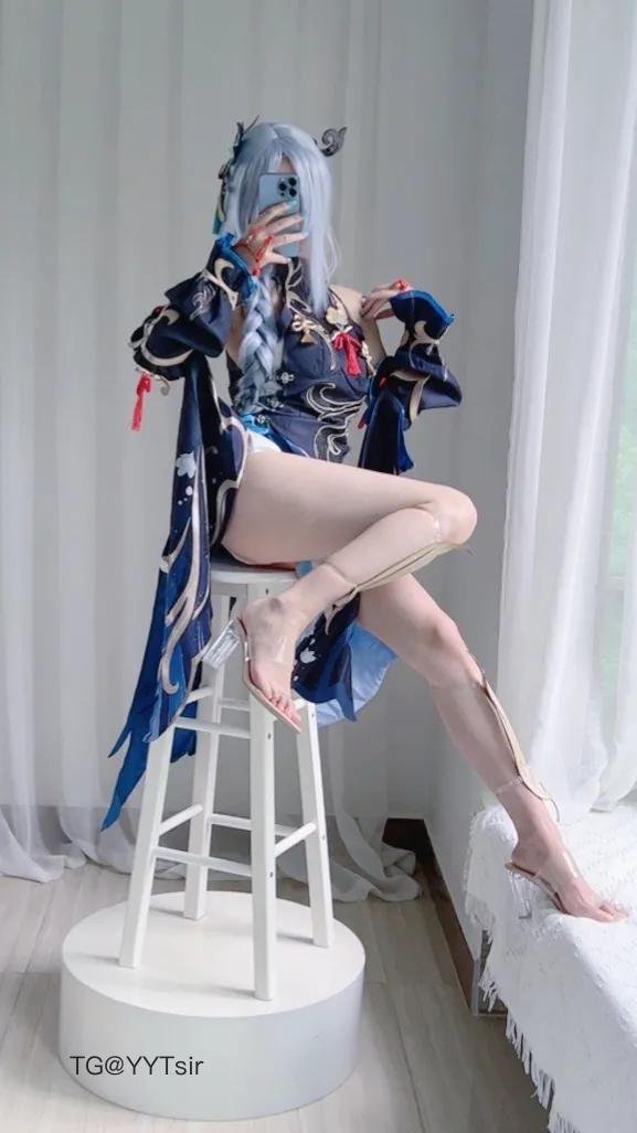 卿卿 2025-06-03 19:51:23 视频