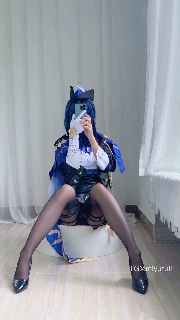 卿卿 2025-06-03 19:52:50 御姐！克洛琳德😍