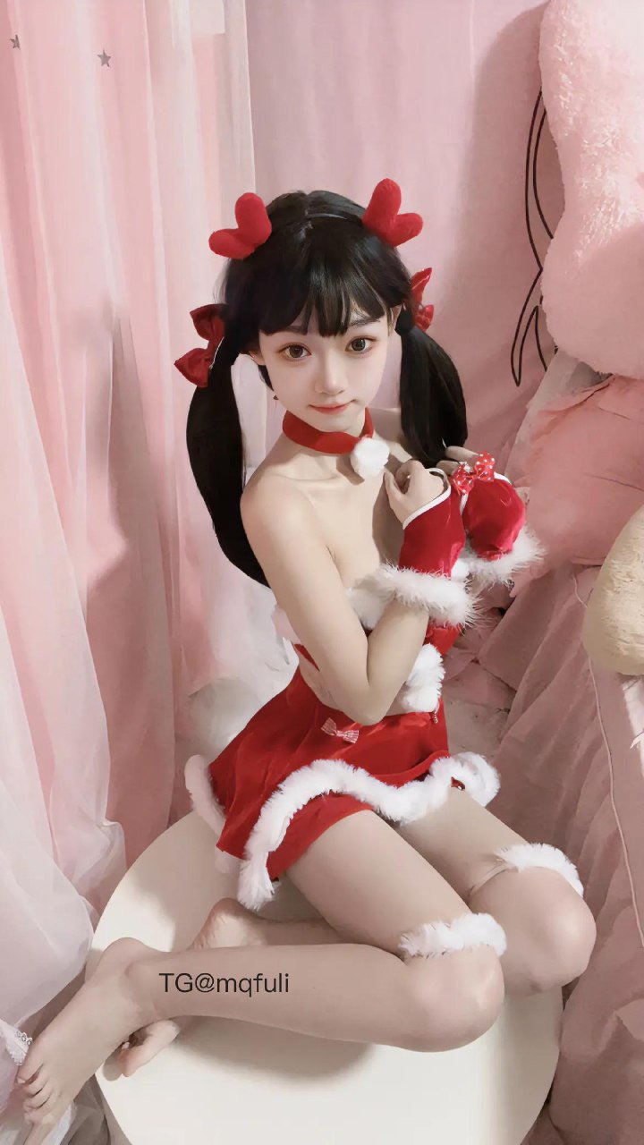 卿卿 2025-06-03 22:20:40 就会疯狂拍照耶~