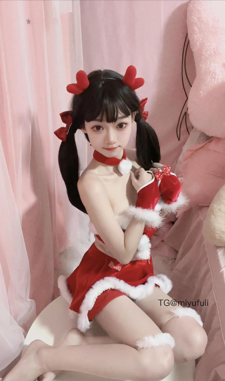 卿卿 2025-06-03 22:20:40 就会疯狂拍照耶~