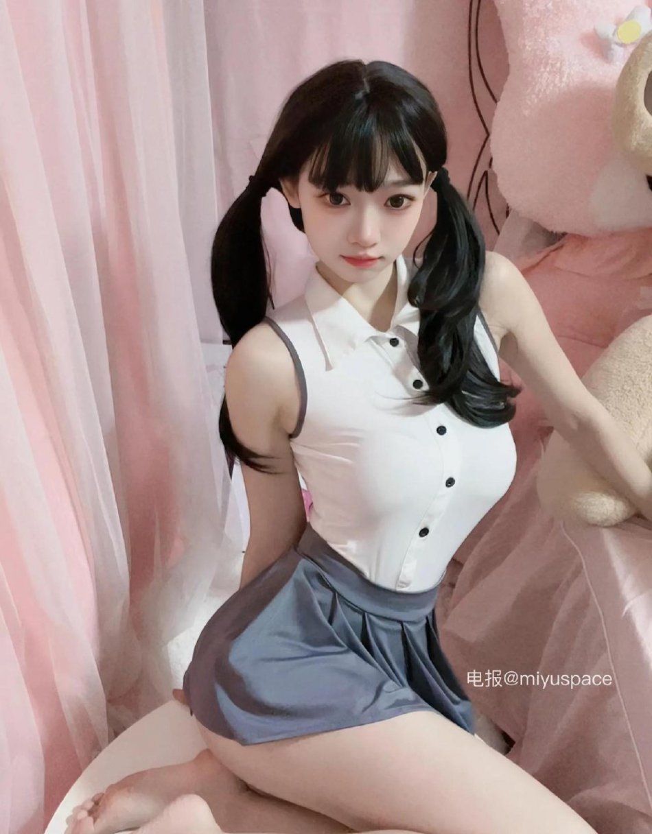 卿卿 2025-06-03 22:39:06 夏天来啦~😇