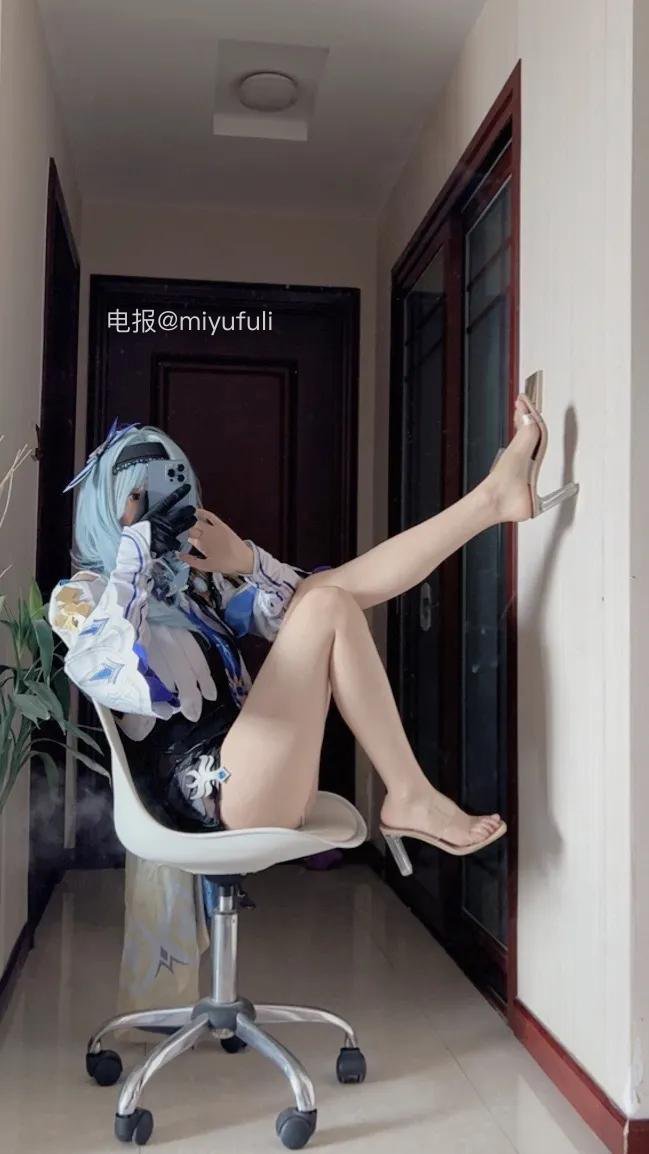 卿卿 2025-06-04 01:53:52 优菈腿腿~~
